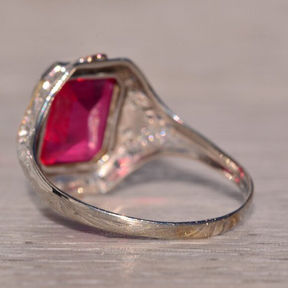 Art Deco Era Lab Ruby Ring in Tri Color Filigree Mounting - Picture 3 of 9